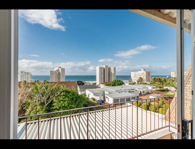 3 BEDROOM DUPLEX FOR SALE IN UMHLANGA CENTRAL